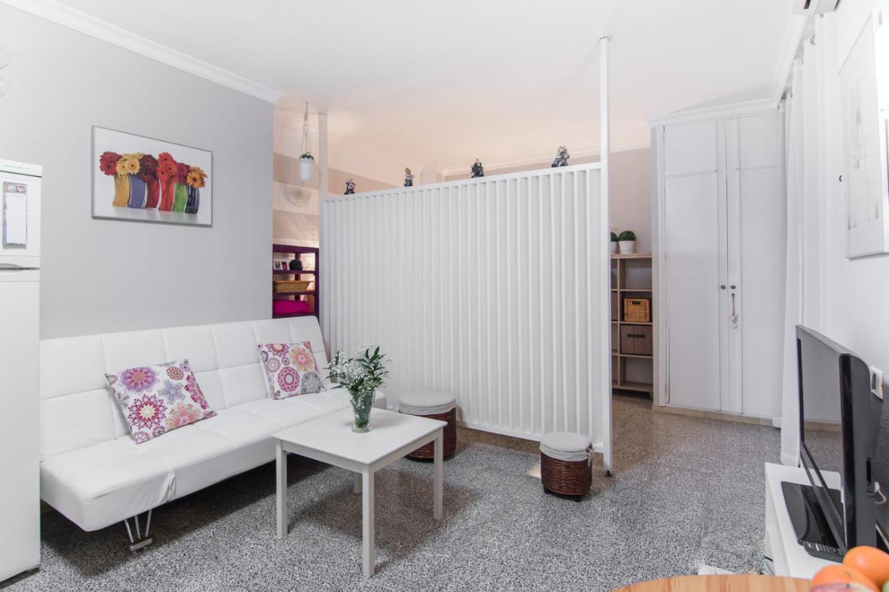 Homeforguest Canteras Loft, 10 Steps To The Beach Las Palmas de Gran Canaria Dış mekan fotoğraf